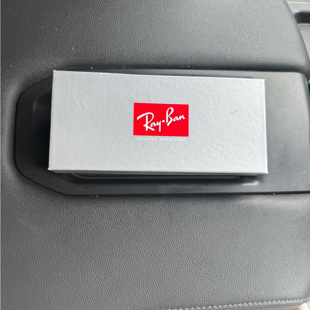 Ray-Ban Caravan Sunglasses